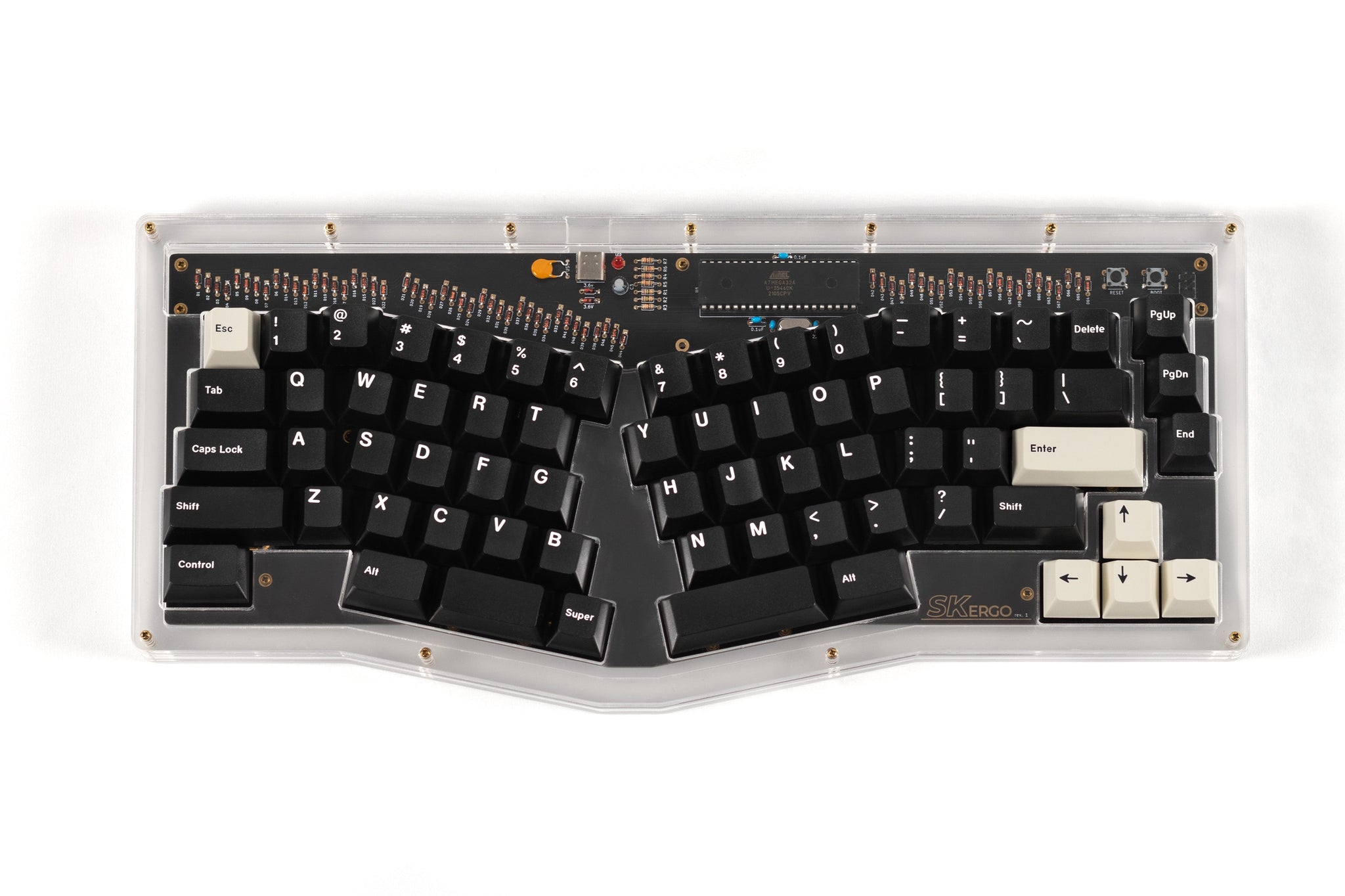 Classic Of Windows keiju.io着用 Classic Of Windows keiju.io着用 Unlock the Trend: Japan's